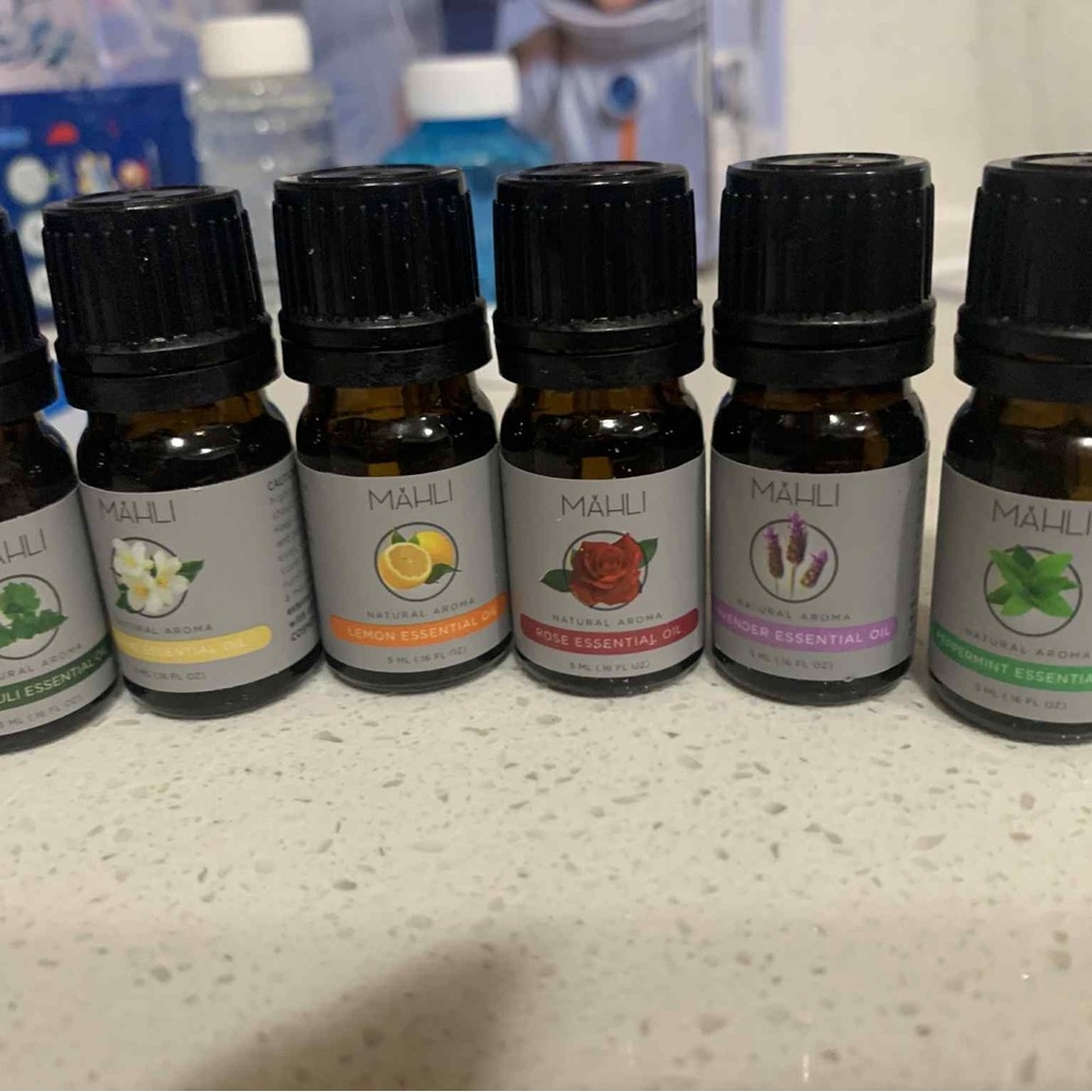 MAJLI Essential Oil Set of 6